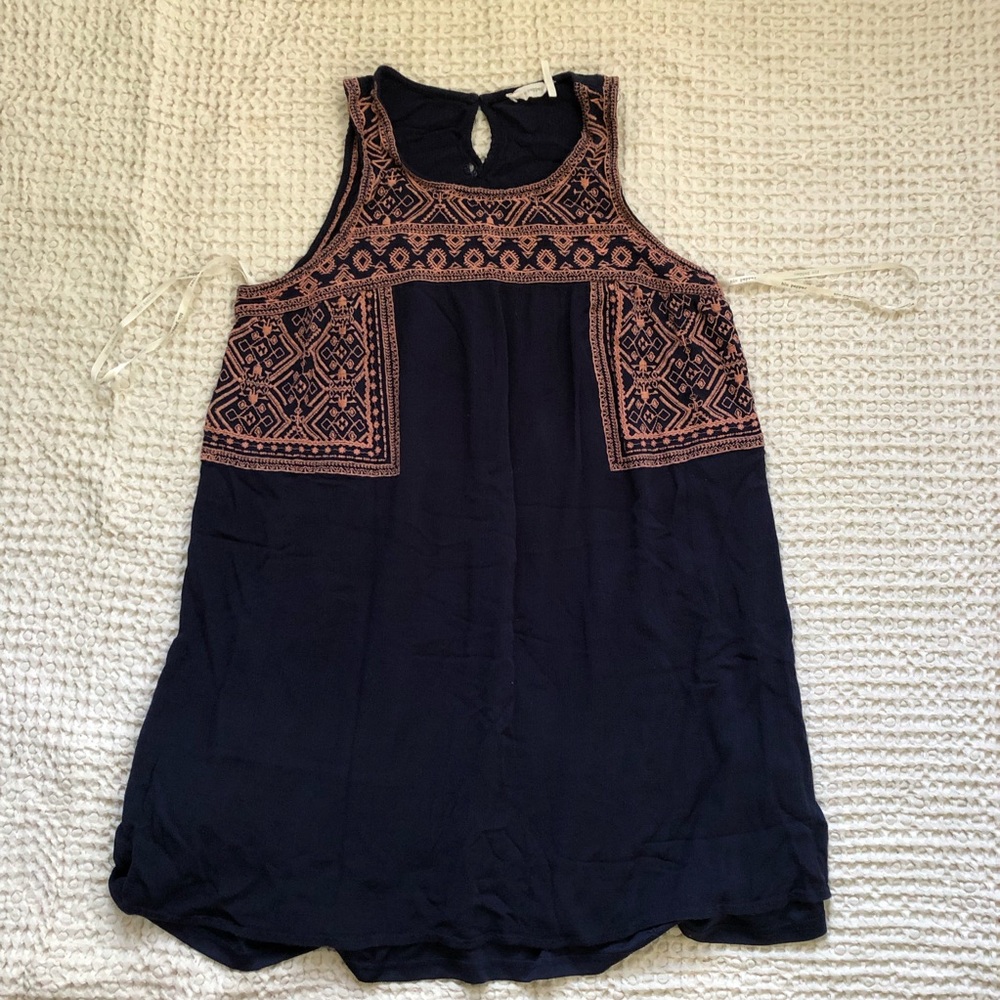 Blu Pepper Embroidered Medium Women’s Shift Dress